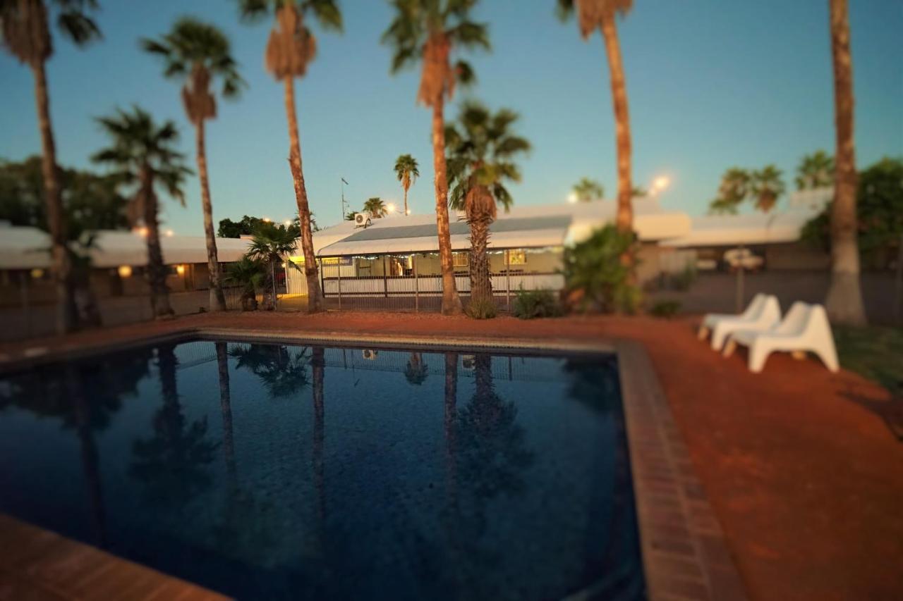 Bluestone Motor Inn Tennant Creek Buitenkant foto